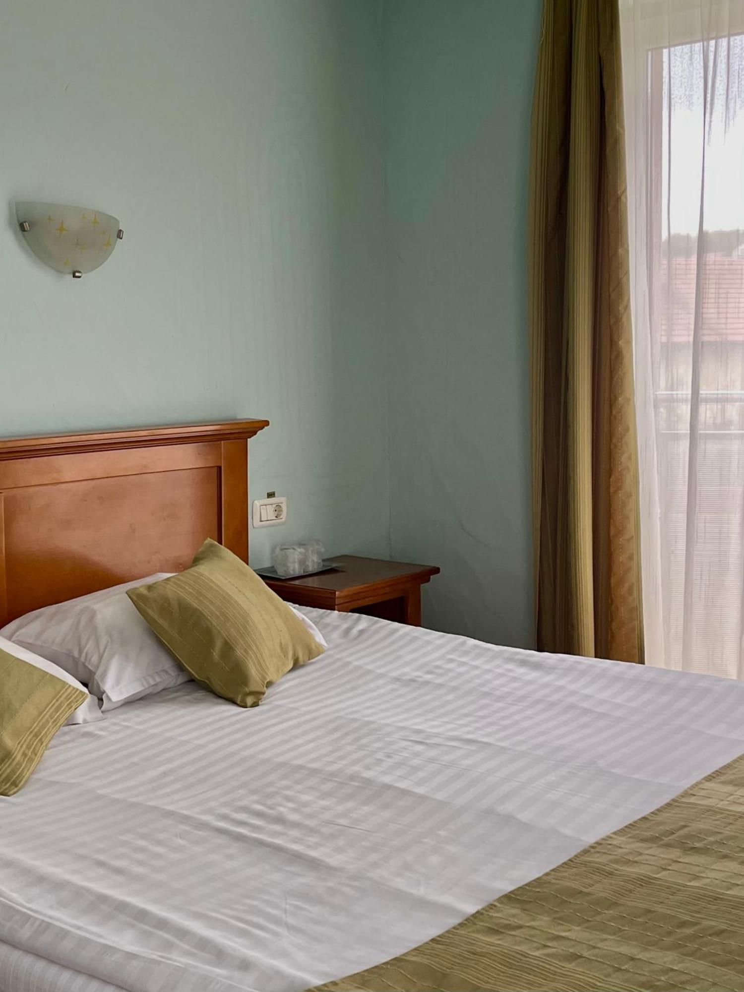 Hotel Lucy Star Kluž Exteriér fotografie